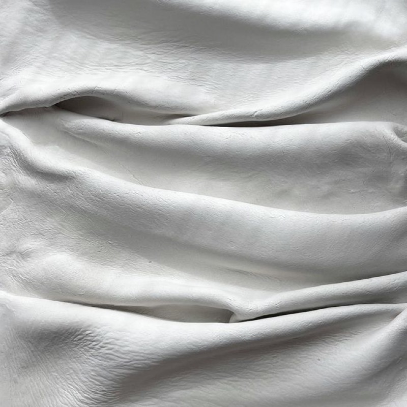 Washed linen throw